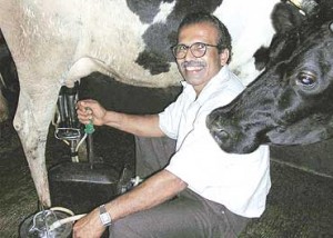 Milking Machine – An Ingenious and Fast Solution to Milk Cows