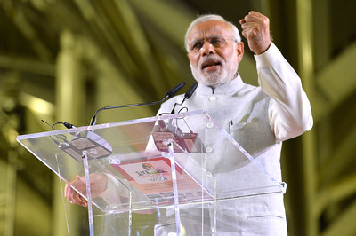 PM NarendraModi announces Rs. 1,000 Crore to fight against crisis in Jammu and Kashmir Floods