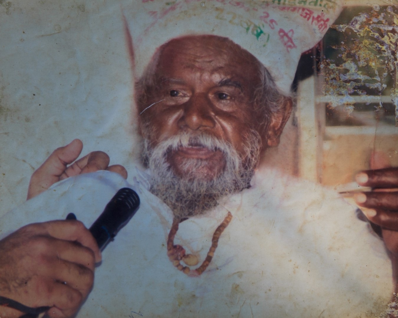 Dashrath Manjhi