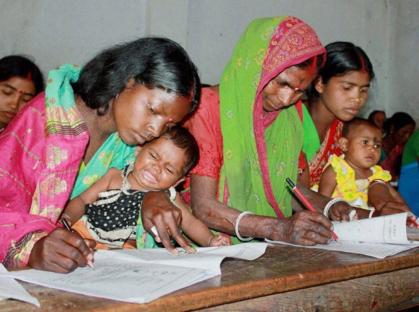 Inspiring woman attends exam two hours after delivers