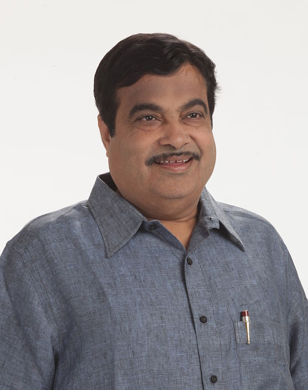 Gadkari: Rs 3 lakh crore of road projects