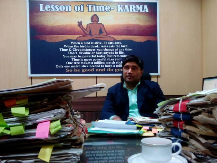 Sanjiv Chaturvedi donates Award Money