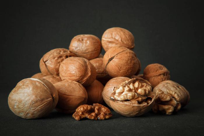 Wonderful benefits of Walnuts