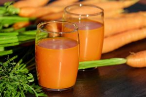 Spinach and Carrot Juice has great health benefits