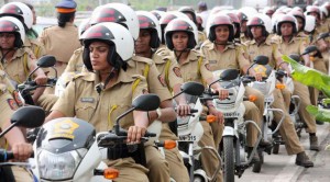 http://media2.intoday.in/indiatoday/images/stories/women-8_647_081915091348.jpg