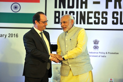 India-France relations improve, 14 agreements signed
