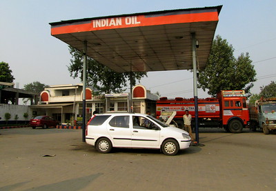 Government not ready to cut excise duty on fuel