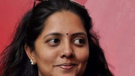 Woman gets a No caste certificate