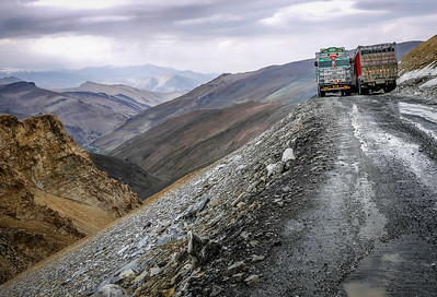 Civilian traffic ban on J&K Highway