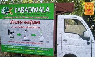 Online Kabadiwala collects waste