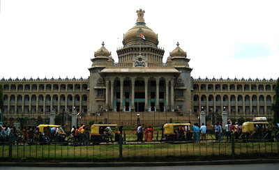Karnataka Speaker disqualifies rebels
