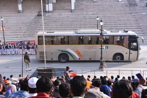 India suspends Delhi-Lahore Bus Service