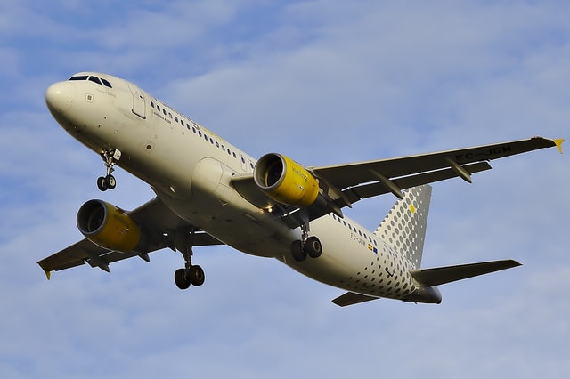 Air India uses Taxibot on a A320 aircraft