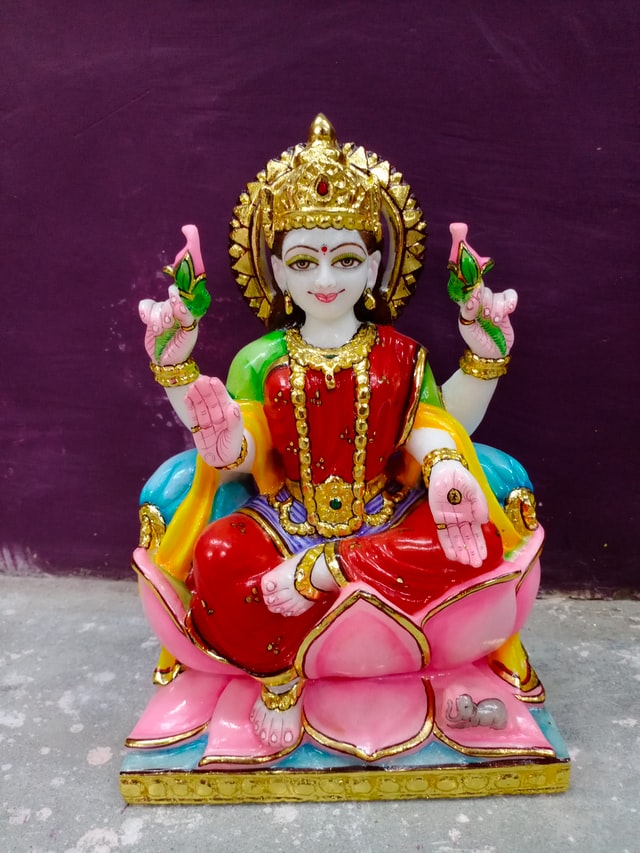 Worship Goddess Lakshmi in Marghashirsha