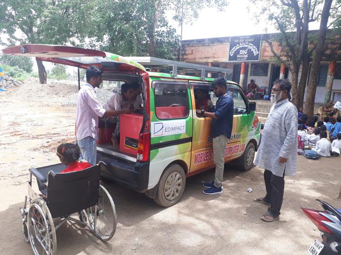 Mobile Solar Computer Rooms for rural children