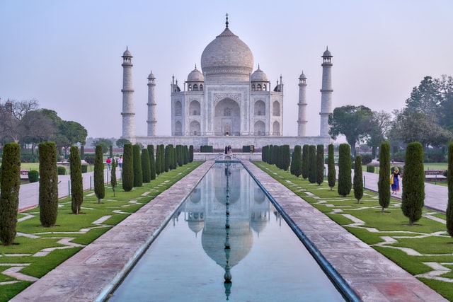 Taj Mahal to Shut Down Amid COVID-19 Outbreak