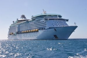 Cruise ships of corona hit nations not allowed to India