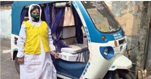 Siliguri’s first woman toto driver helps COVID patients