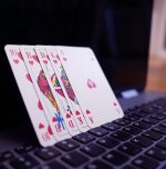 Online Casinos And Some Ridiculous Myths Around It