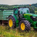 Farmer leader threatens Parliament seize with 40 lac tractors