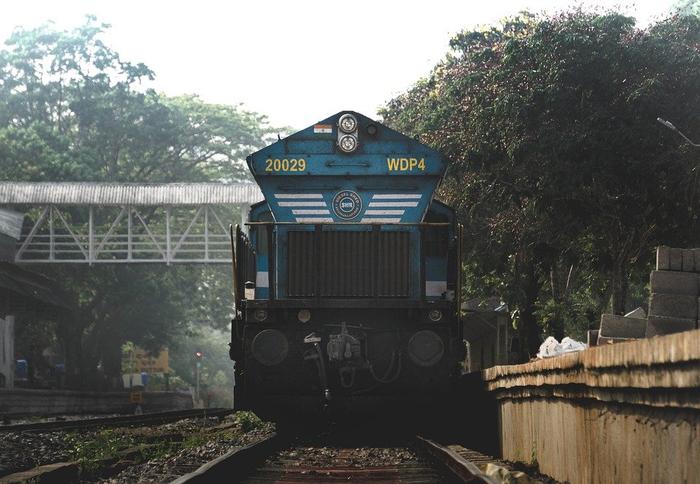 You can travel on a train with a platform ticket