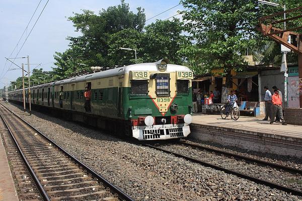 Now you can recharge Railways smart card online