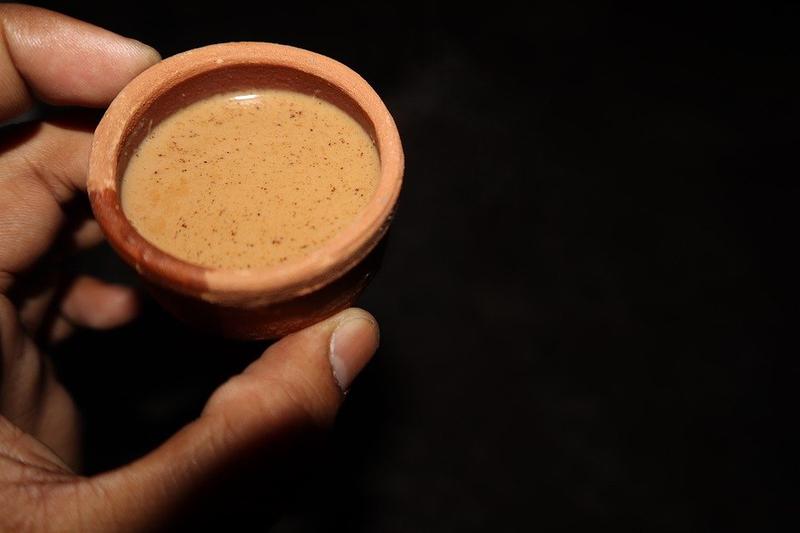 Rajkot Chailwali sells Tandoori tea and earns around ₹50k