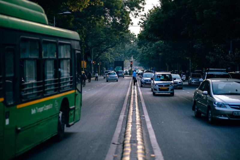 New lane rules for buses in Delhi
