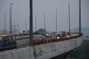 Private vehicles without a high-security plate need to pay fine in Noida