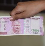 Exchange ₹2,000 notes without requisition slips: SBI
