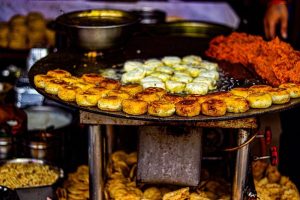 Centre proposes developing 100 food streets
