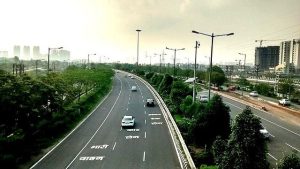 Auto Unions to protest over hefty fines for Noida-Greater Noida Expressway violations