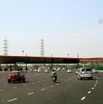 The government cuts toll rates by 50% for highway structures