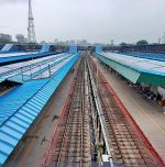 Delhi commuters face delays as NDLS redevelopment slows traffic Delhi commuters face major delays as NDLS redevelopment slows traffic