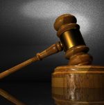 Supreme Court affirms equal maternity rights for adoptive mothers Supreme Court affirms equal maternity rights for adoptive mothers