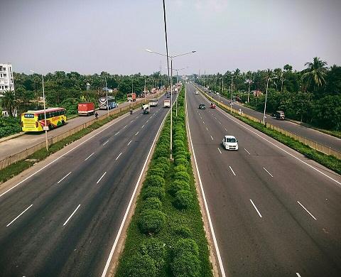 NHAI tightens ambulance response rules