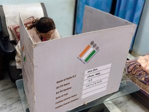 ECI Orders Voter Re-Enrolment Drive